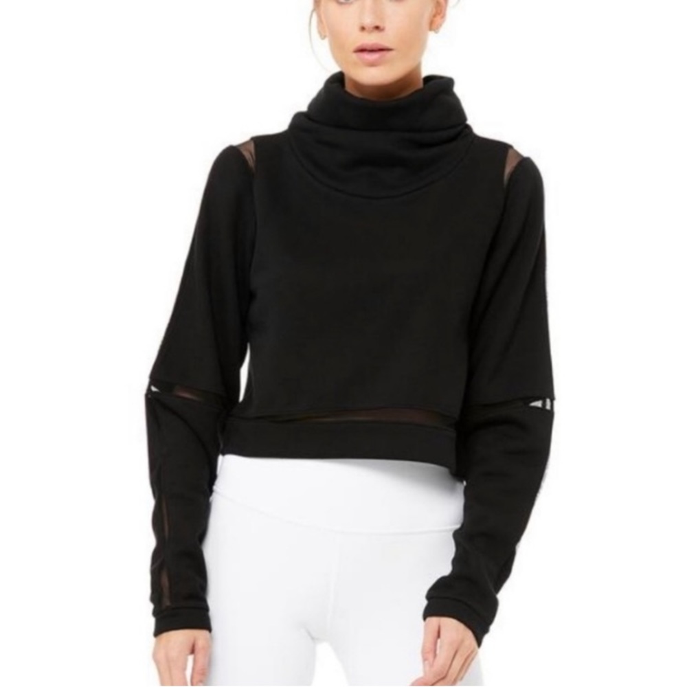 Alo Advance Black Top